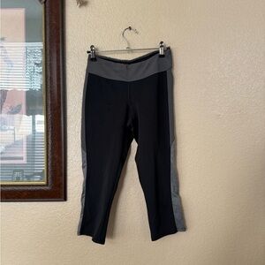 New Balance Cropped Leggings